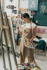 Adjustable Easel As Best Gifts For Artists