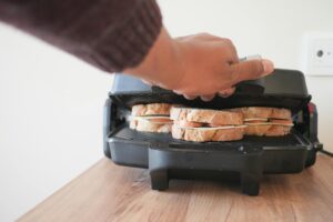 Toaster As Gifts For Foodies 